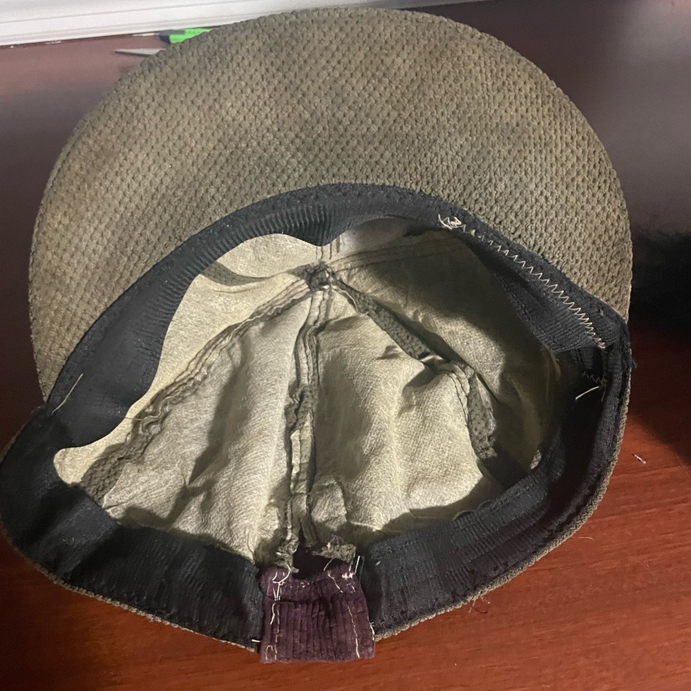 Green hat - Picture 5 of 5